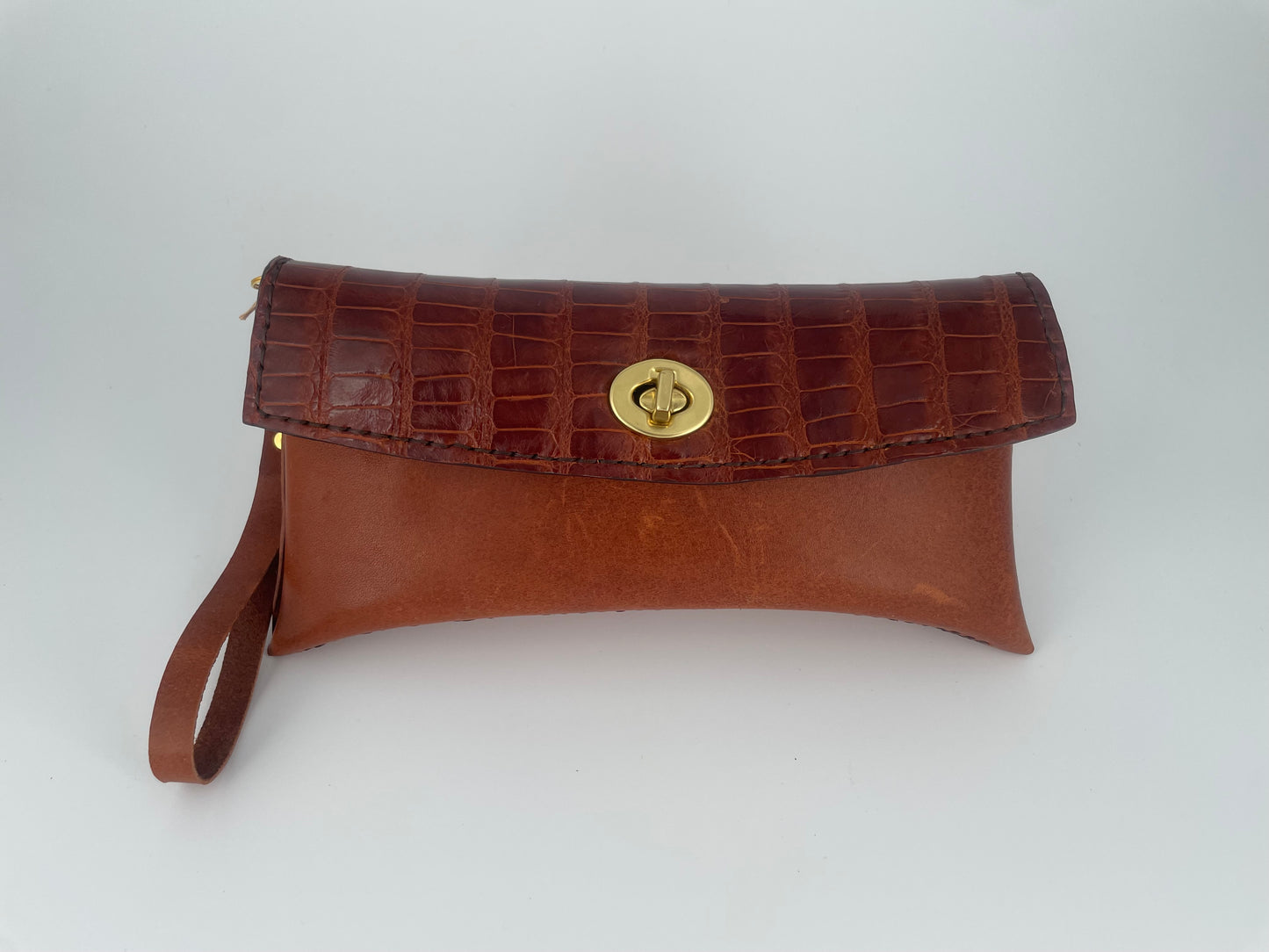 American Alligator Clutch